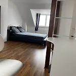 Luxurioeses 10min Zum Universitaet * קאסל
