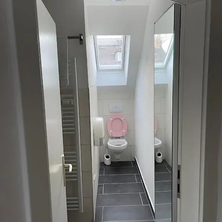 Luxurioeses 10min Zum Universitaet