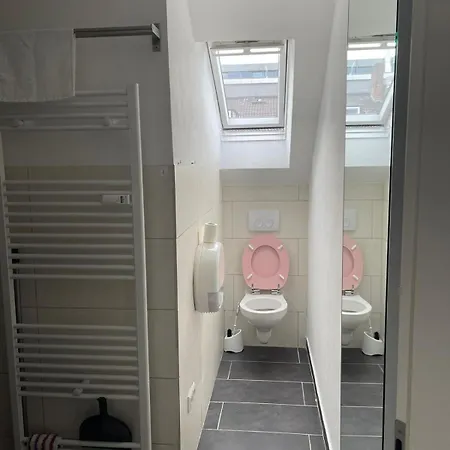 Δωμάτια σε οικογενειακή κατοικία Luxurioeses 10min Zum Universitaet Κάσελ