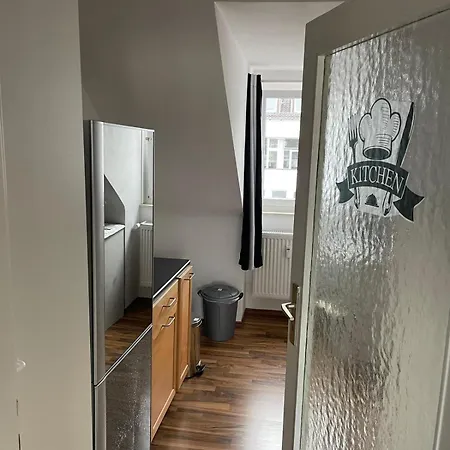 Luxurioeses 10min Zum Universitaet