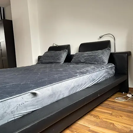 Δωμάτια σε οικογενειακή κατοικία Luxurioeses 10min Zum Universitaet *