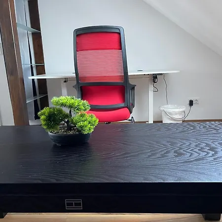 Luxurioeses 10min Zum Universitaet *