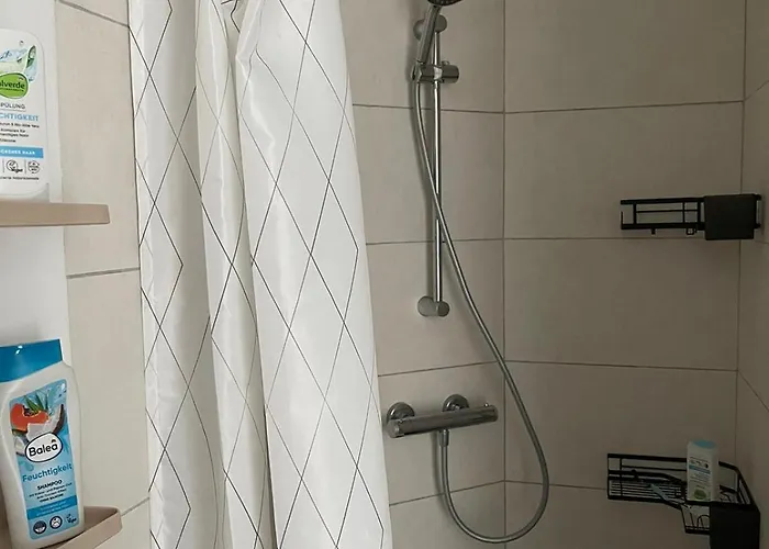 Quarto em Acomodações Particulares Luxurioeses 10min Zum Universitaet