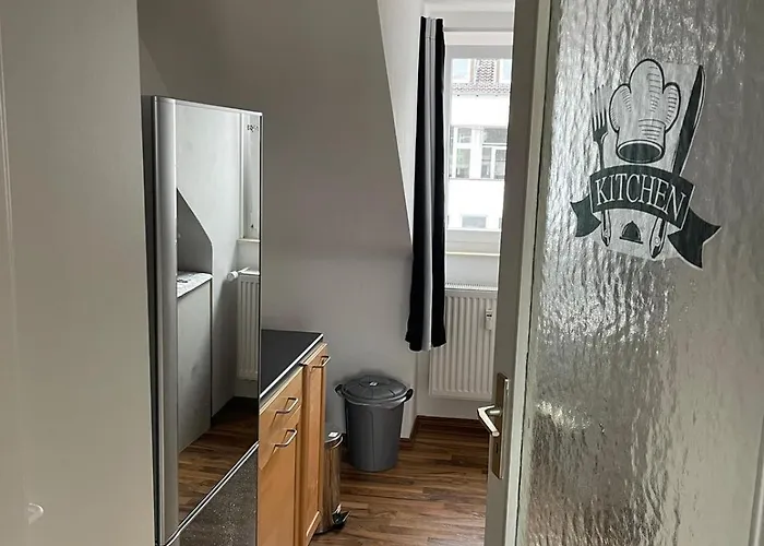 Luxurioeses 10min Zum Universitaet