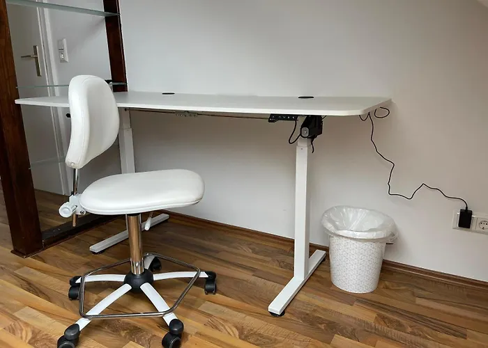 Quarto em Acomodações Particulares Luxurioeses 10min Zum Universitaet