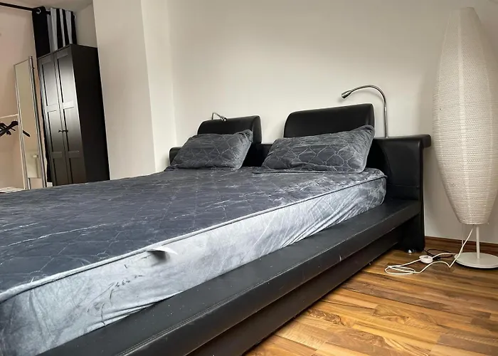 Quarto em Acomodações Particulares Luxurioeses 10min Zum Universitaet *